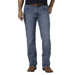 Wrangler Men's 20X 02 Competition Advance Comfort Jeans -Nrsworld 02MCWOR BF01 SWBB PRD