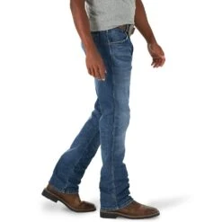 Wrangler Men's Retro Green Jean 77 Slim -Nrsworld 77MWPME 2